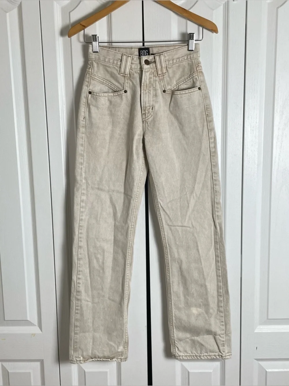 BDG Cowboy Jeans Women’s 25 Cream Straight Leg Streetwear Casual Retro Trendy UO